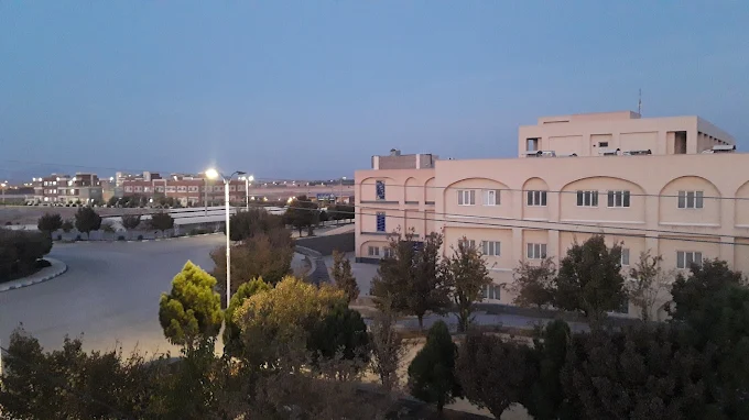 دانشگاه میبد از بهترین مراکز آموزشی یزد