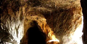 راهنمای بهترین غار یزد