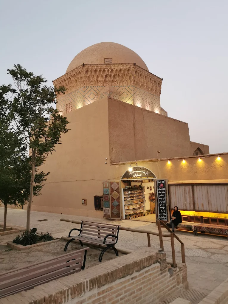 سایر جاهای دیدنی یزد+بقعه دوازده امام یزد