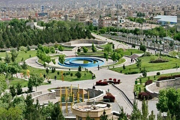 پارک بزرگ رودینی پارک جنگلی یزد